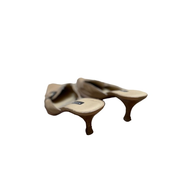 Slingback Kitten Heels - Picture 3 of 4